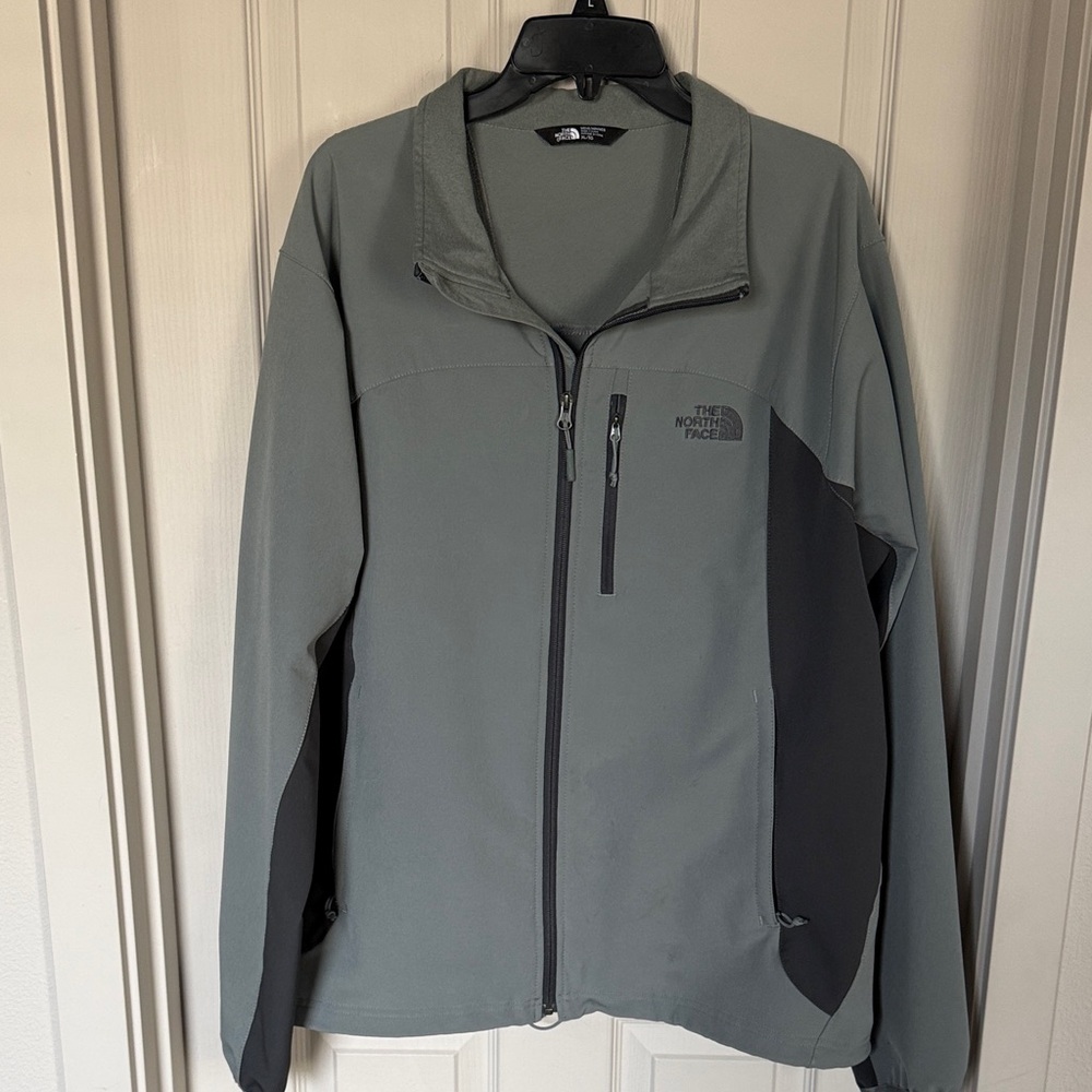 The North Face Men's Performance Jacket in Gray and dark gray